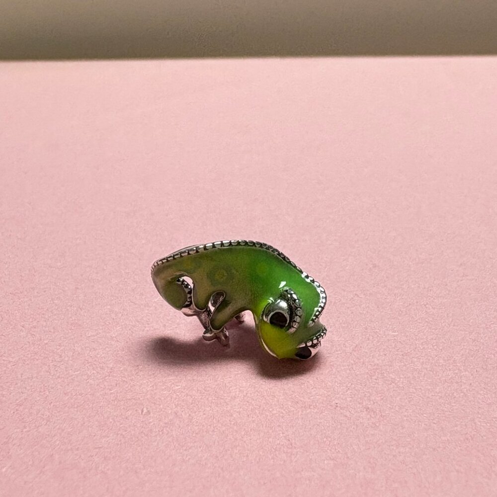 Pandora Disney Tangled Pascal Colour-changing Charm